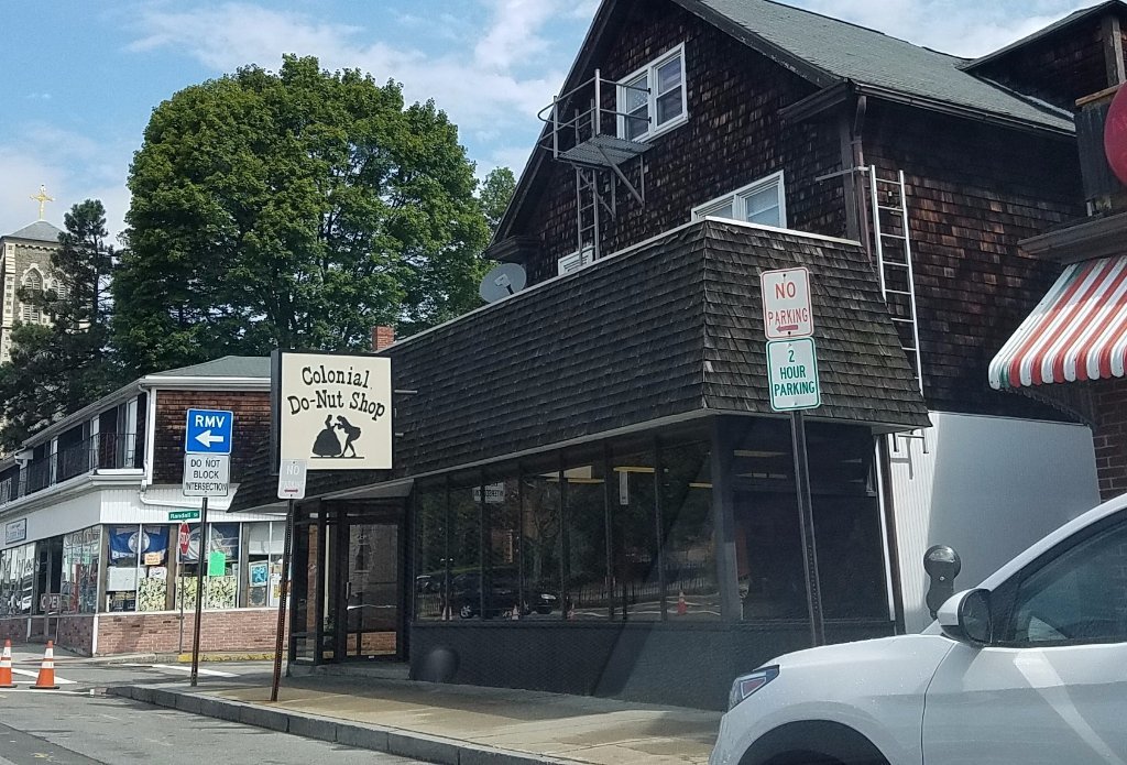 Colonial Donut Shop