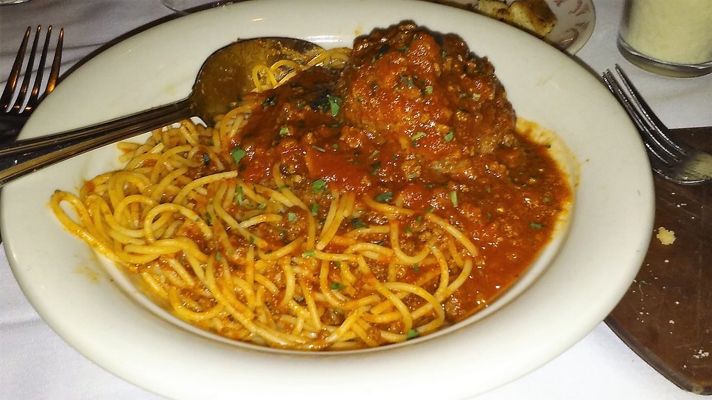 Maggiano`s Little Italy