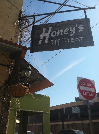 Honey`s Sit n` Eat