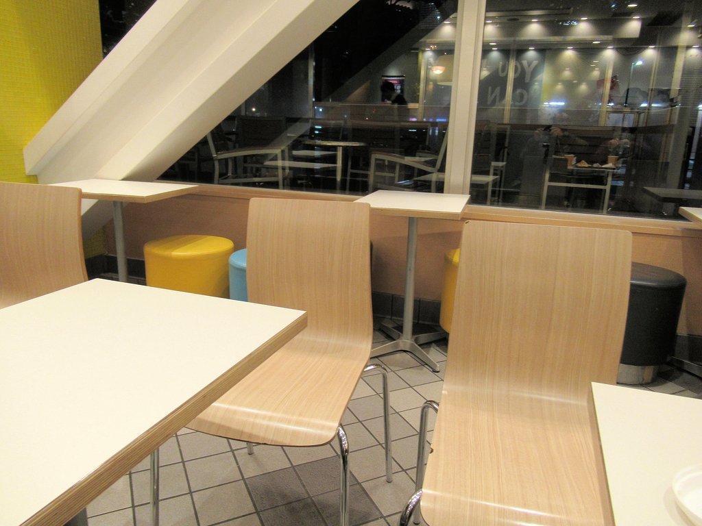 McDonald`s Odaiba Decks