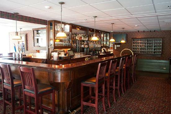The Stowe Inn & Tavern